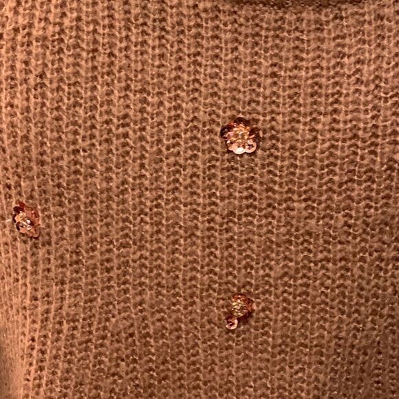 2️⃣0️⃣% Lauren Conrad | Women’s Sequin Flower Bell Sleeve Rust Orange Sweater - Picture 5 of 12